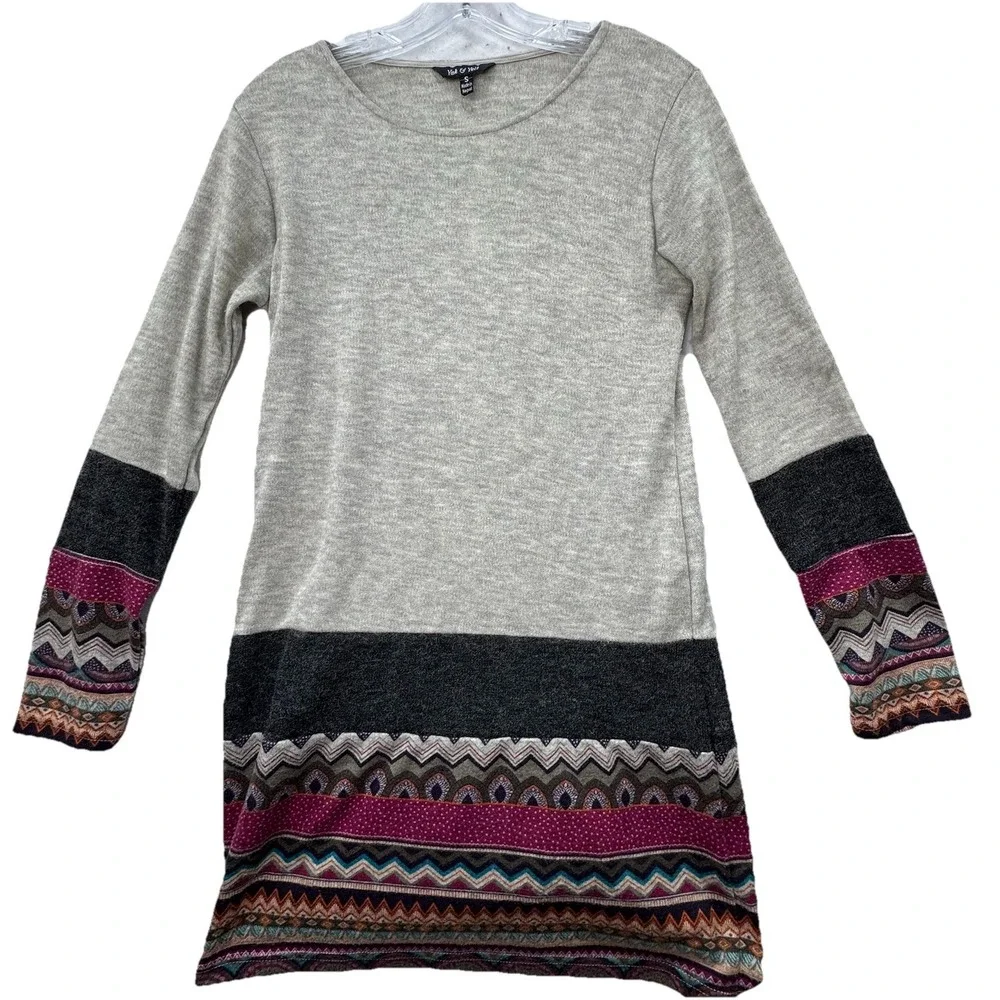 Yak and Yeti‎ Women's Size Small Long Sleeve Sweater Pencil Dress Boho Print